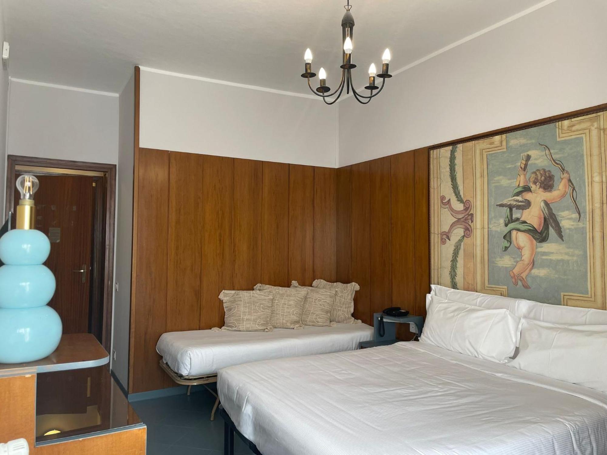 Hotel La Bussola Cittiglio Екстериор снимка
